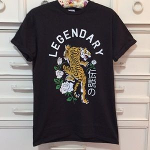 Nwot Legendary Tiger Print Tee Shirt 